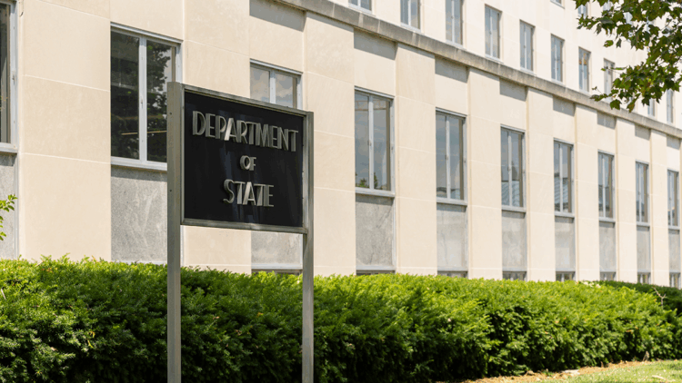 ABD’de Afgan pasaport sahiplerine vize verilmesi askıya alındı