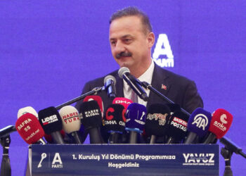 Anahtar Parti sandık bekliyor