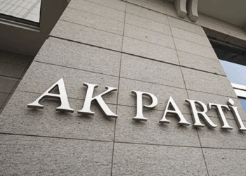 AK Parti grubu, İmralı'ya gidip gitmeme konusu ele alınacak