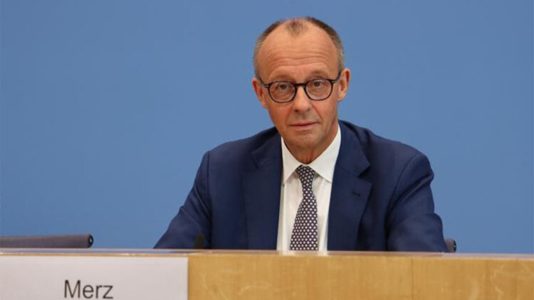 Friedrich Merz Suriye Cumhurbaşkanını Almanya'ya davet etti