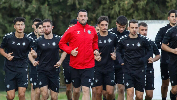 Altay rakipleriyle kozlarını paylaşacak