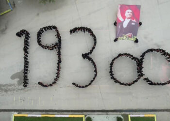 Amasya'da 300 öğrenciyle '10 Kasım' koreografisi