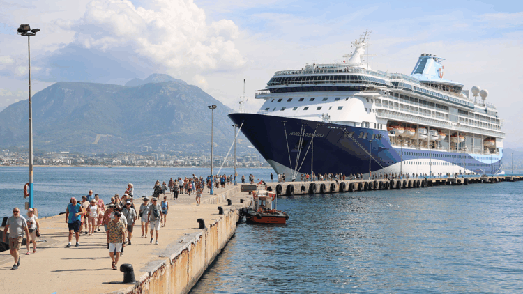 Alanya'da kruvaziyer turizmi, 4 yılda toparlandı
