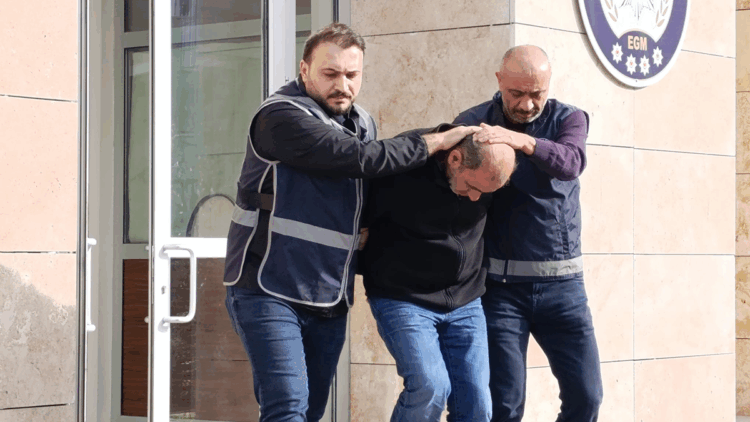 Amasya'da gaz sızıntısından zehirlendiği sanılan kadını akrabası öldürmüş