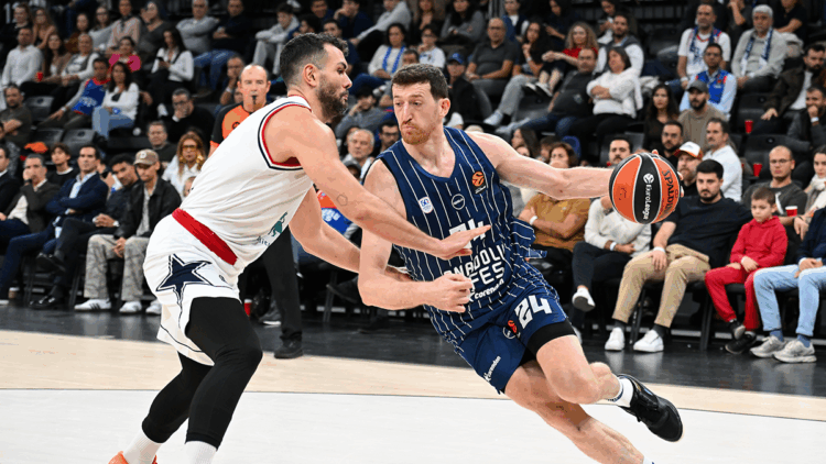 Anadolu Efes, EA7 Emporio Armani Milan'a 97-93 mağlup oldu