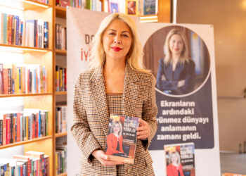 İnternette Dijital Yanılgı; ‘Çocuklar anlıyor, yetişkinler yanılıyor’