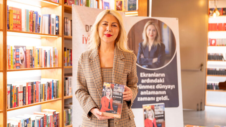 İnternette Dijital Yanılgı; ‘Çocuklar anlıyor, yetişkinler yanılıyor’