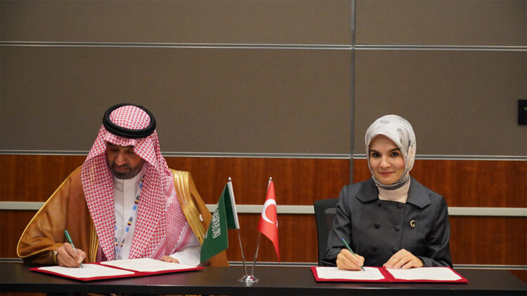 Suudi Arabistan ile sosyal hizmetler alanında iş birliği mutabakat zaptı imzalandı