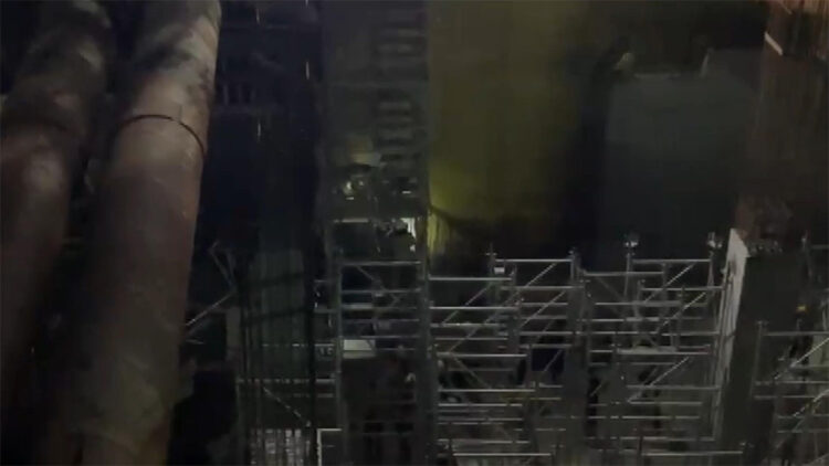 Beyoğlu'nda metro inşaatında iskele çöktü