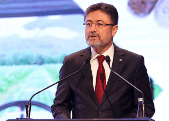 Bakan Yumaklı'dan Et ve Süt Kurumu'na yönelik iddialarla ilgili açıklama