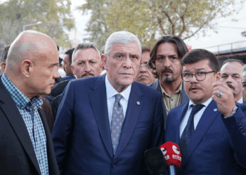 Birlikte omuz omuza vererek mücadelenize ortak olacağım