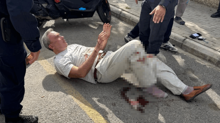 Boşanma aşamasındaki kocasını bıçakladı