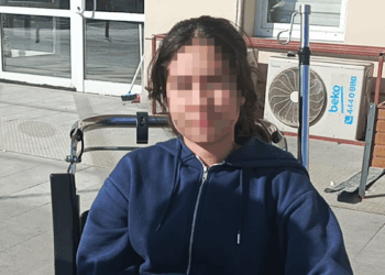 Burdur'da sokak köpeklerinin saldırdığı çocuk yaralandı