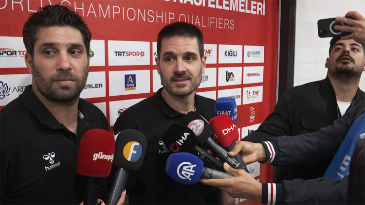 Takım 60 dakika boyunca mücadeleyi bırakmadı