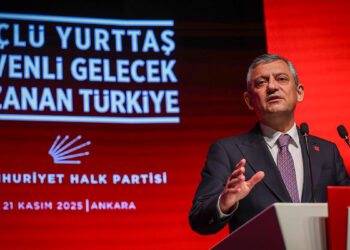 Birileri milletin barış umutlarını heba ederse biz buradayız