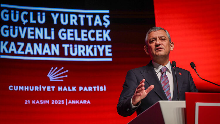 Birileri milletin barış umutlarını heba ederse biz buradayız