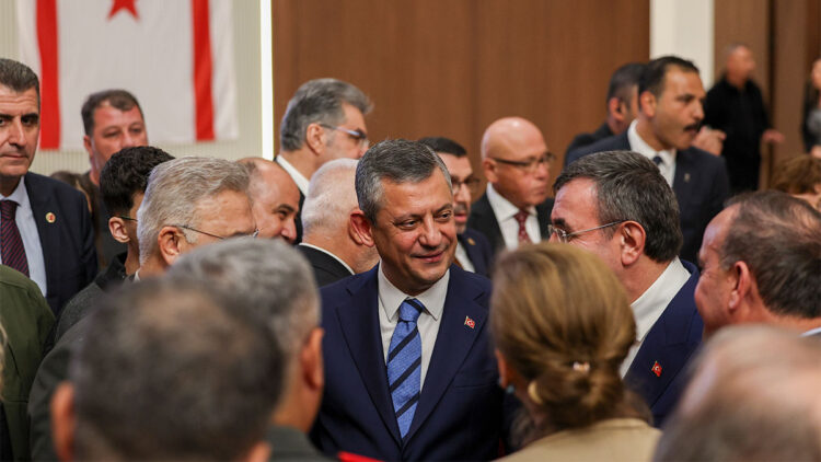 Özgür Özel KKTC Cumhuriyet Bayramı Resepsiyonu'na katıldı