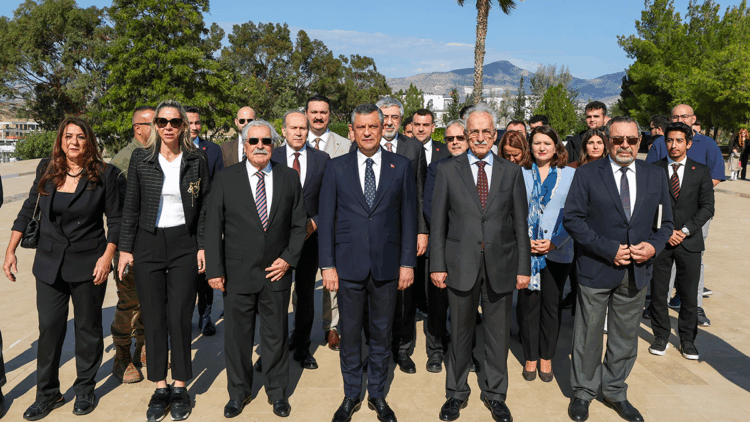 CHP Genel Başkanı Özel, KKTC'yi ziyaret etti