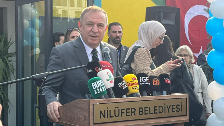 Kamu eliyle yapılması gereken eğitim yatırımlarında ciddi azalma var