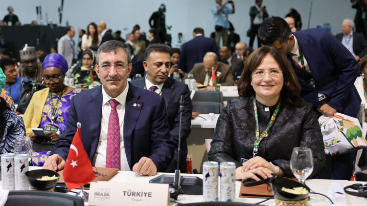 Yenilenebilir enerji payını yüzde 60'ın üzerine çıkardık