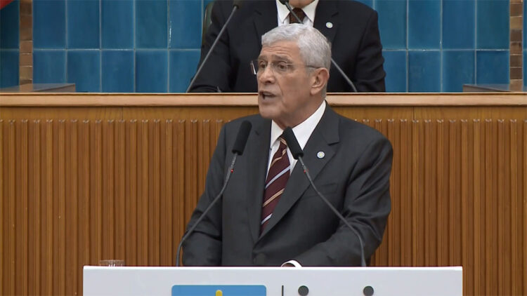 9 bin terörist şehirlerimize mahallelerimize gelecek öyle mi?