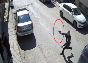 Diş hekimi eşini çocuklarının yanında öldüren sanık, boşanma davası hakimini suçladı