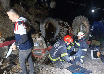 Denizli'de kayıp çift, devrilen traktörün altında ölü bulundu