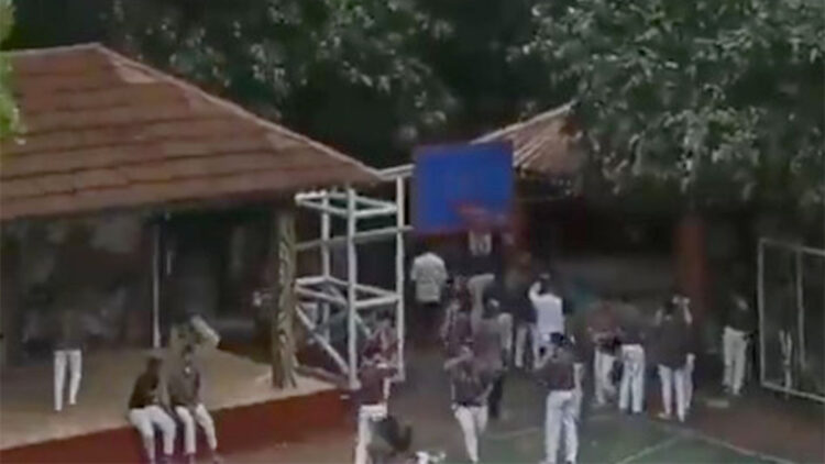 Endonezya'da camide patlama: 54 yaralı