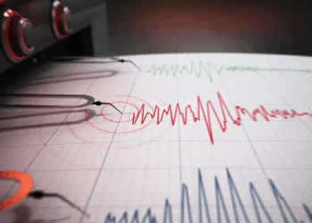 Ege Denizi'nde 4.6 büyüklüğünde deprem oldu
