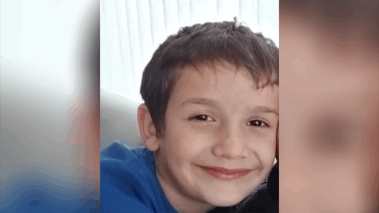 Elektrikli bisiklet bina duvarına çarptı; 2 arkadaştan 1'i öldü