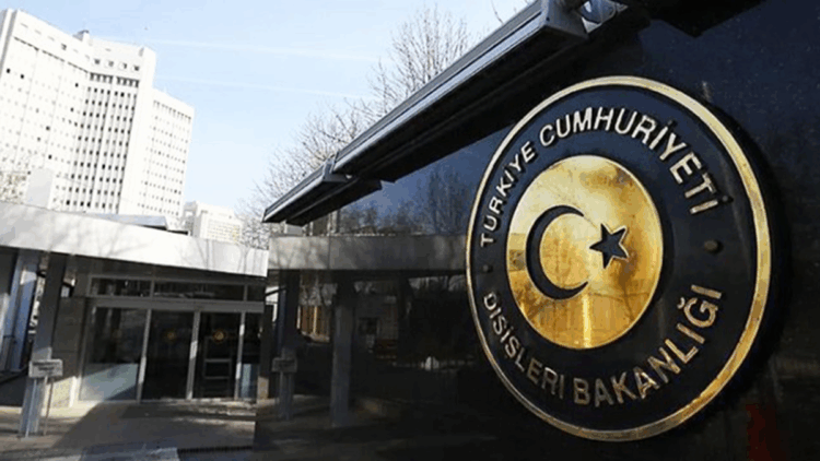 Filistinli 3 kişi, tedavi için Türkiye'ye getirildi