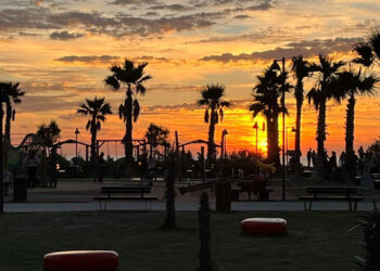 Hatay'da güneşin batışı görsel şölen oluşturdu