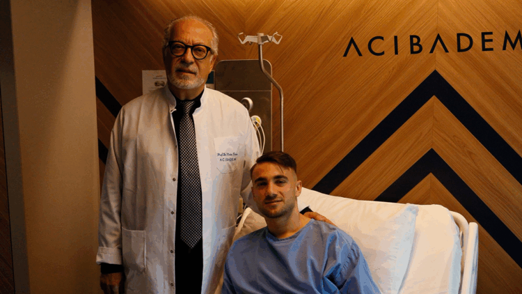 Galatasaray’da Yunus Akgün ameliyat oldu