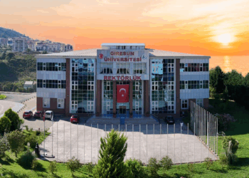 Giresun Üniversitesi eski yöneticilerine beraat