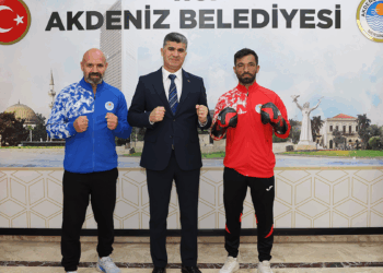 Hatip Emlek, dünya şampiyonası yolcusu