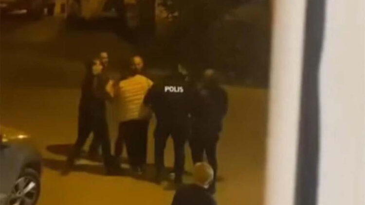 Arnavutköy'de iki grup arasında çıkan taşlı sopalı kavga