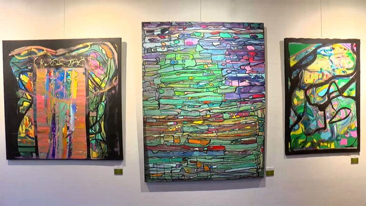 İrem Candar'ın Ruhun İzleri adlı sergisi Balat’ta açıldı