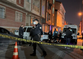 Esenyurt'ta yüksek dozlu ilaçlama iddiası: 1'i bebek 7 kişi zehirlendi