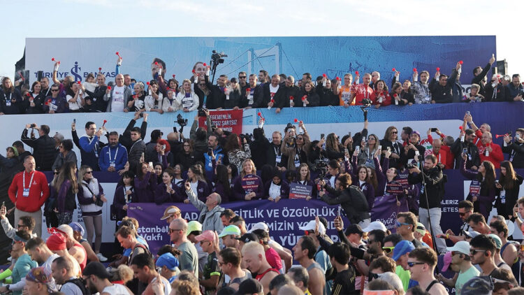 47'nci İstanbul Maratonu'nda start verildi
