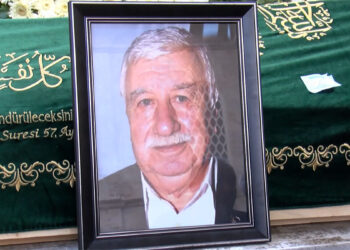 Oyuncu Ahmet Gülhan son yolculuğuna uğurlandı