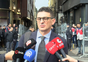 Papa 14. Leo Andrea Minguzzi ile görüştü