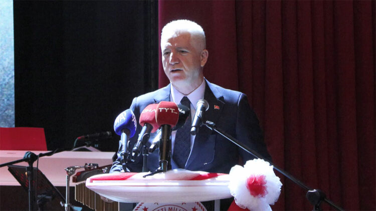 Öğretmen ihtiyacımız neredeyse yok denecek kadar azaldı