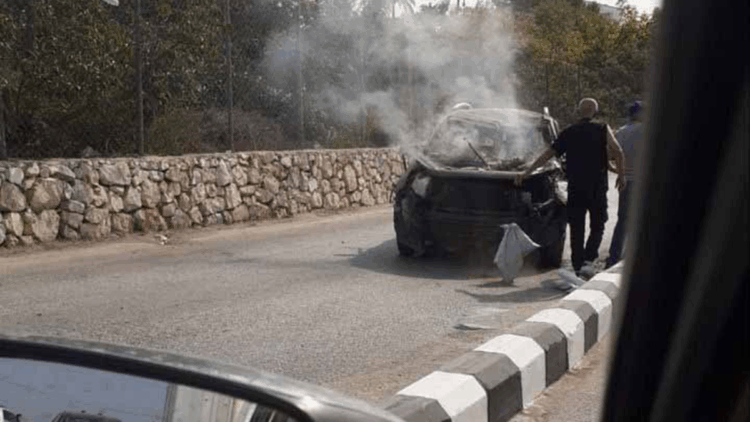 İsrail, Lübnan'ın güneyinde bir araca saldırı düzenledi