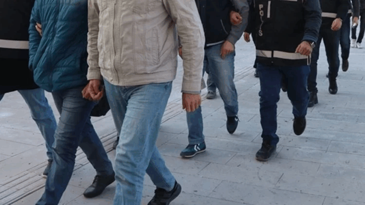 İstanbul'da 100 milyar TL kamu zararına neden olan 21 kişi yakalandı