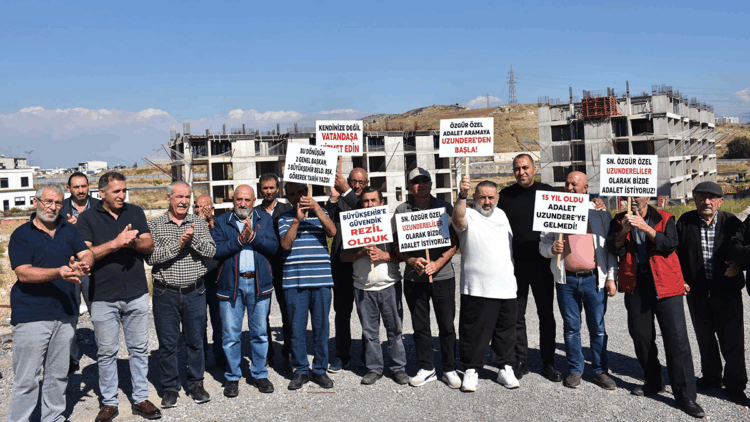 İzmir Uzundere'de 'kira desteği' tepkisi