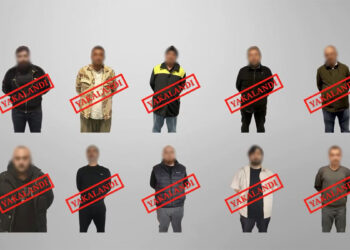 Kırmızı bültenle ve ulusal seviyede aranan 10 suçlu Türkiye'ye getirildi