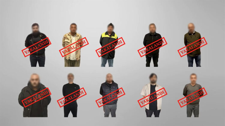 Kırmızı bültenle ve ulusal seviyede aranan 10 suçlu Türkiye'ye getirildi