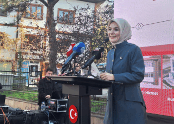 Kalkınma gençlerin hayallerini gerçek kılarak mümkündür