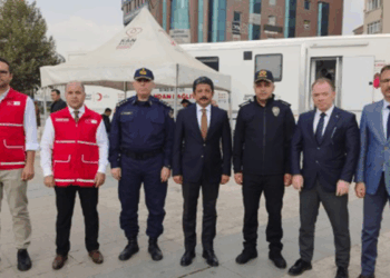 Kırşehir'de Cumhuriyetin 102'nci yılına özel 102 ünite kan bağışı