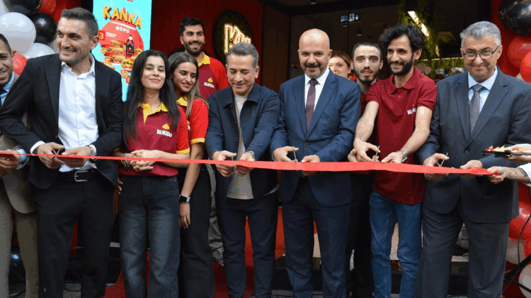Kukidu Fried Chicken, ilk şubesini Beşiktaş’ta açtı
